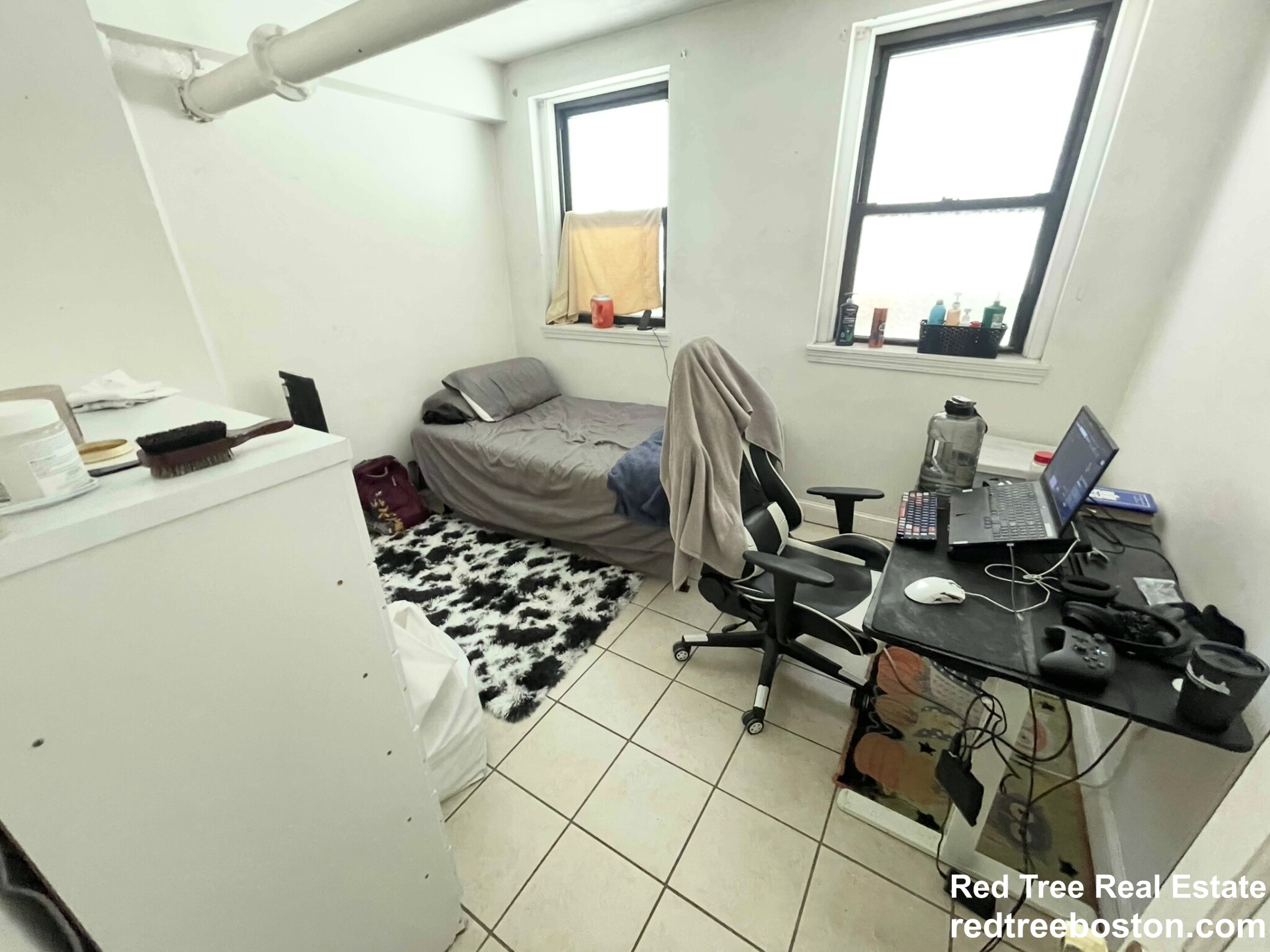 3 bed, 1 bath apartment for rent at 1254 Commonwealth Ave Unit B, Allston — photo 3 of 9