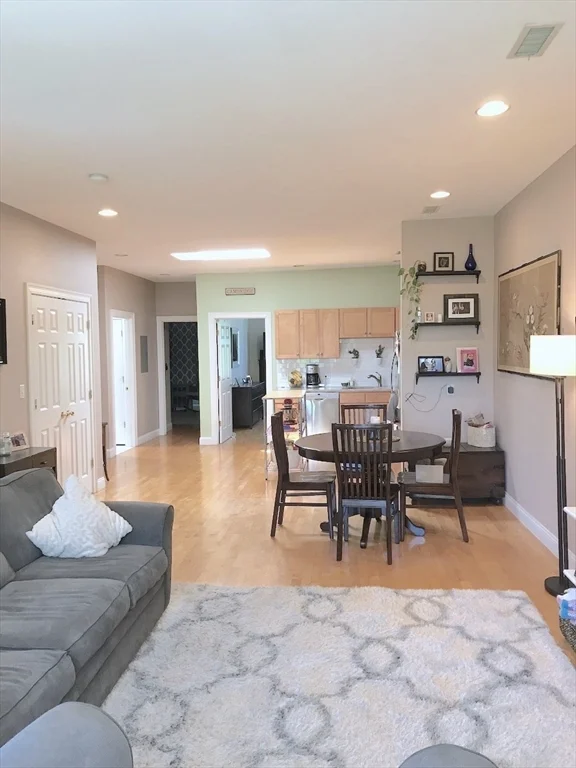 3 bed, 1 bath apartment for rent at 1257 Cambridge St Unit 3, Cambridge — photo 5 of 18