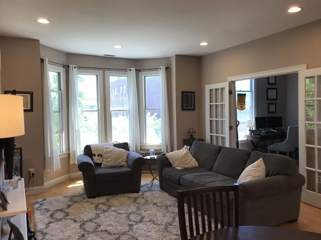 3 bed, 1 bath apartment for rent at 1257 Cambridge St Unit 3, Cambridge — photo 7 of 18