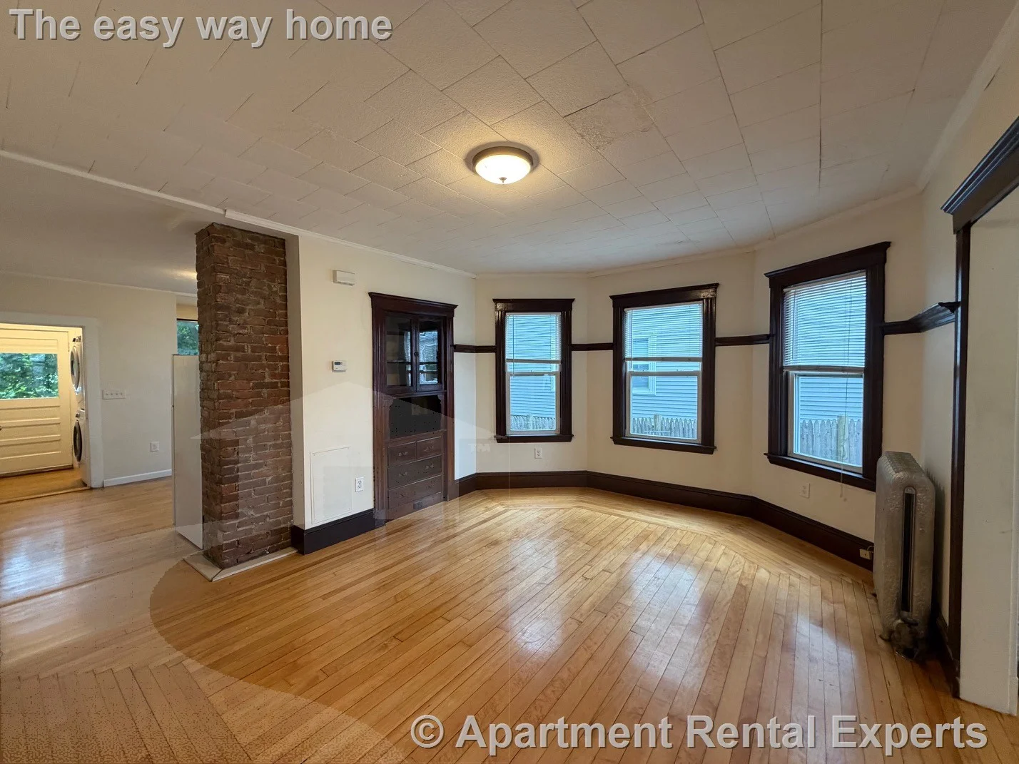 3 bed, 1 bath apartment for rent at 126 Auburn St Unit 1, Tufts — photo 5 of 15