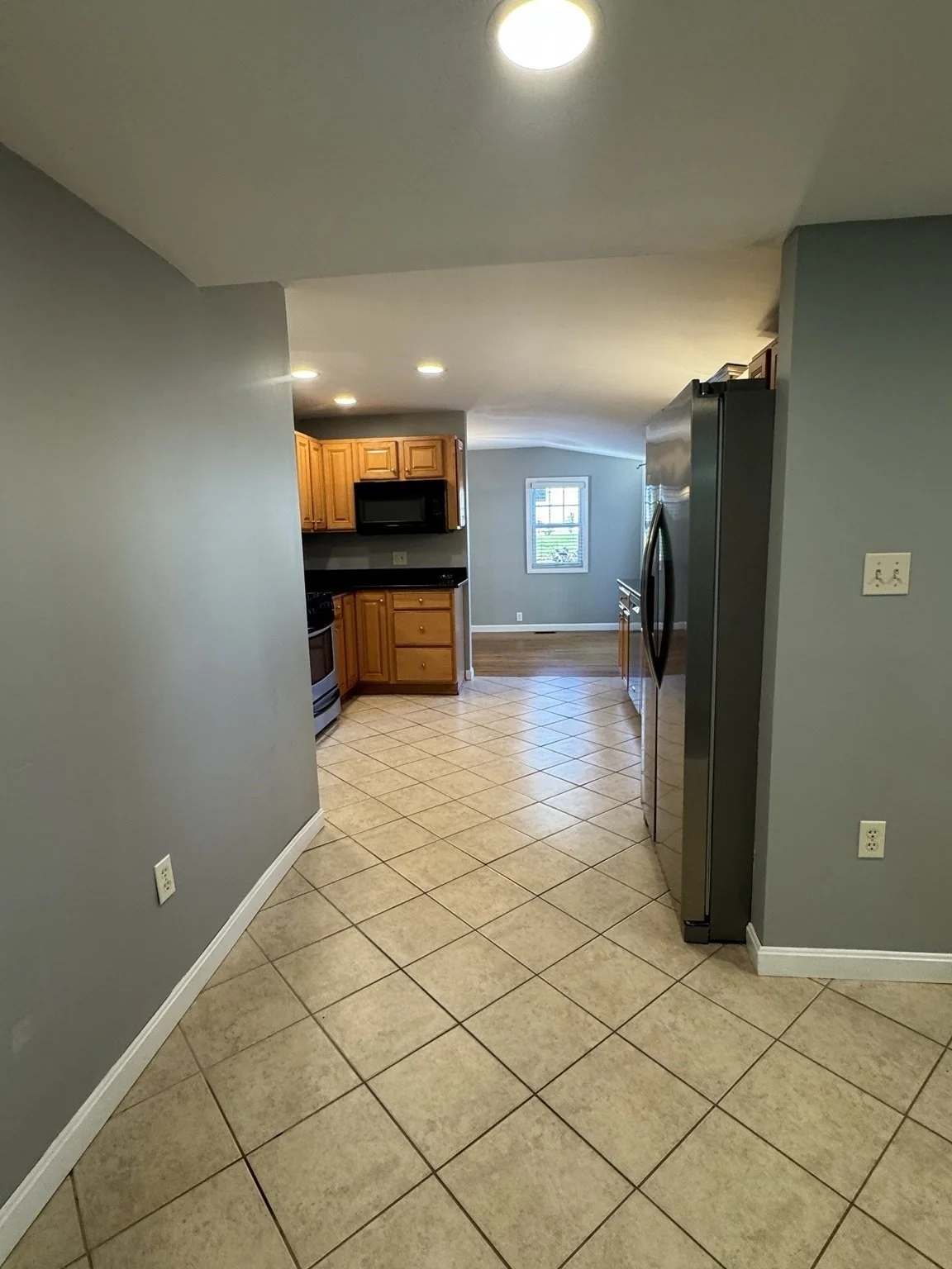 2 bed, 1 bath apartment for rent at 126 Audubon Ave, East Braintree — photo 4 of 17