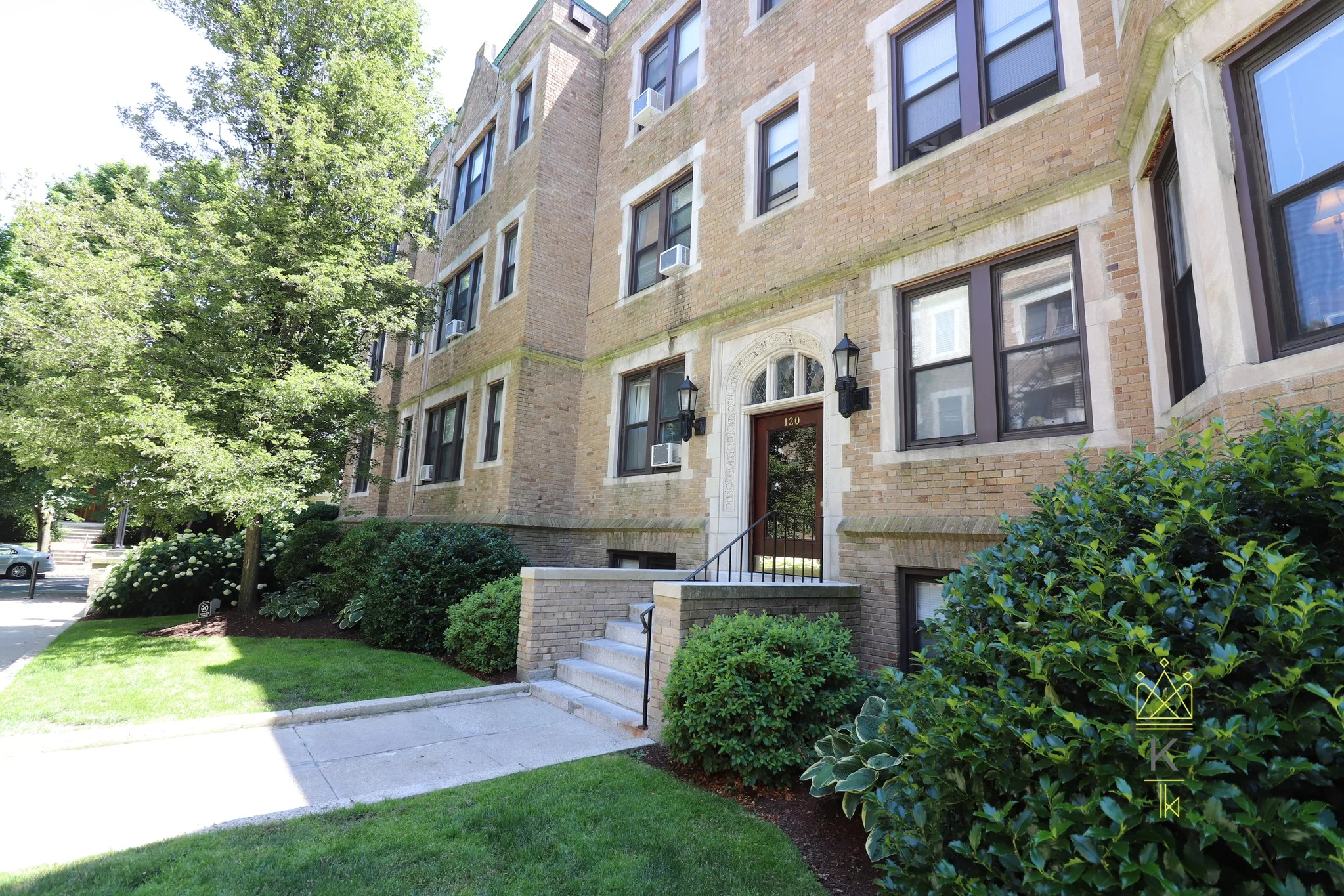 1.5 bed, 1 bath apartment for rent at 126 Babcock St Unit 7, North Brookline — photo 11 of 12