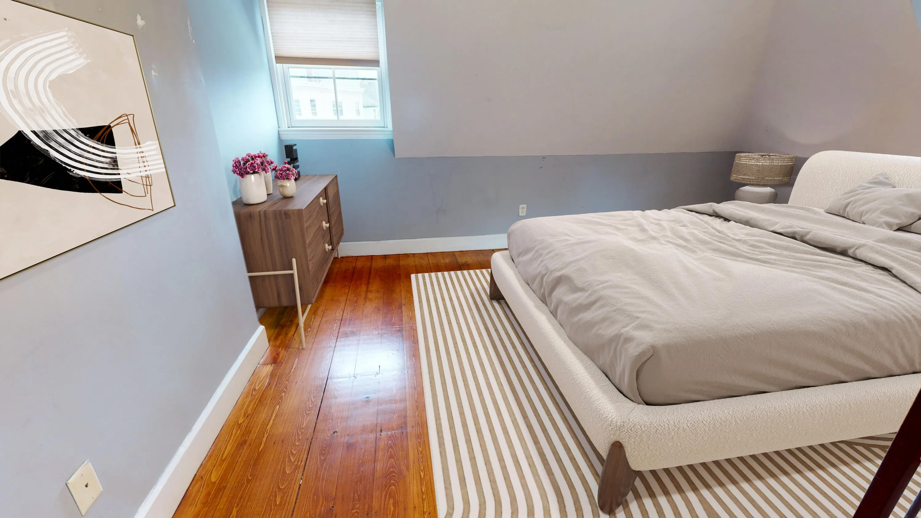3 bed, 1 bath apartment for rent at 126 Calumet St Unit 2, Mission Hill — photo 3 of 10