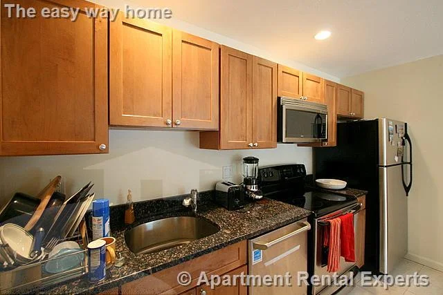 1 bed, 1 bath apartment for rent at 126 Clifton St Unit 2, North Cambridge — photo 2 of 5