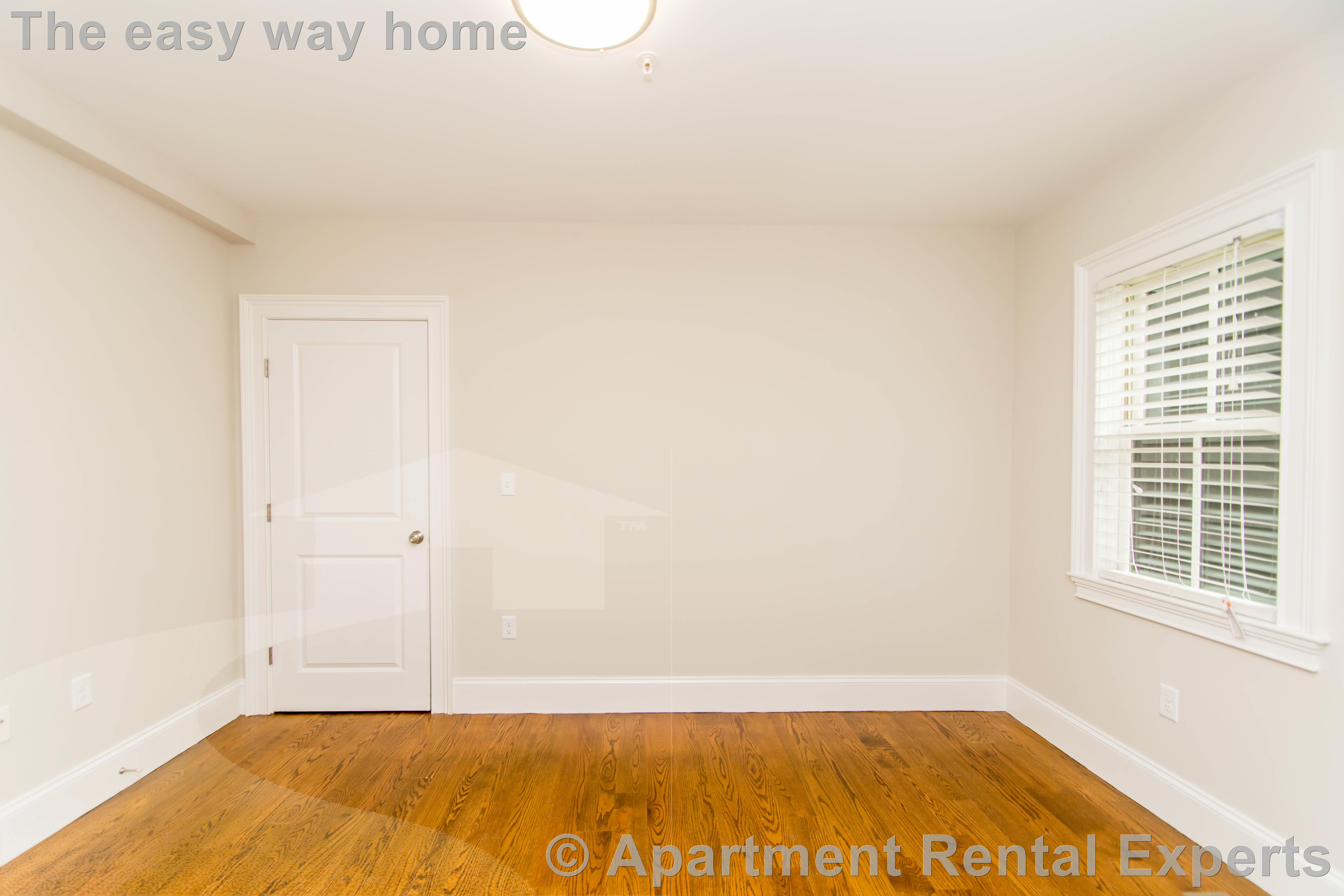 4 bed, 2 bath apartment for rent at 126 Columbia St Unit 1, Central Square — photo 3 of 15