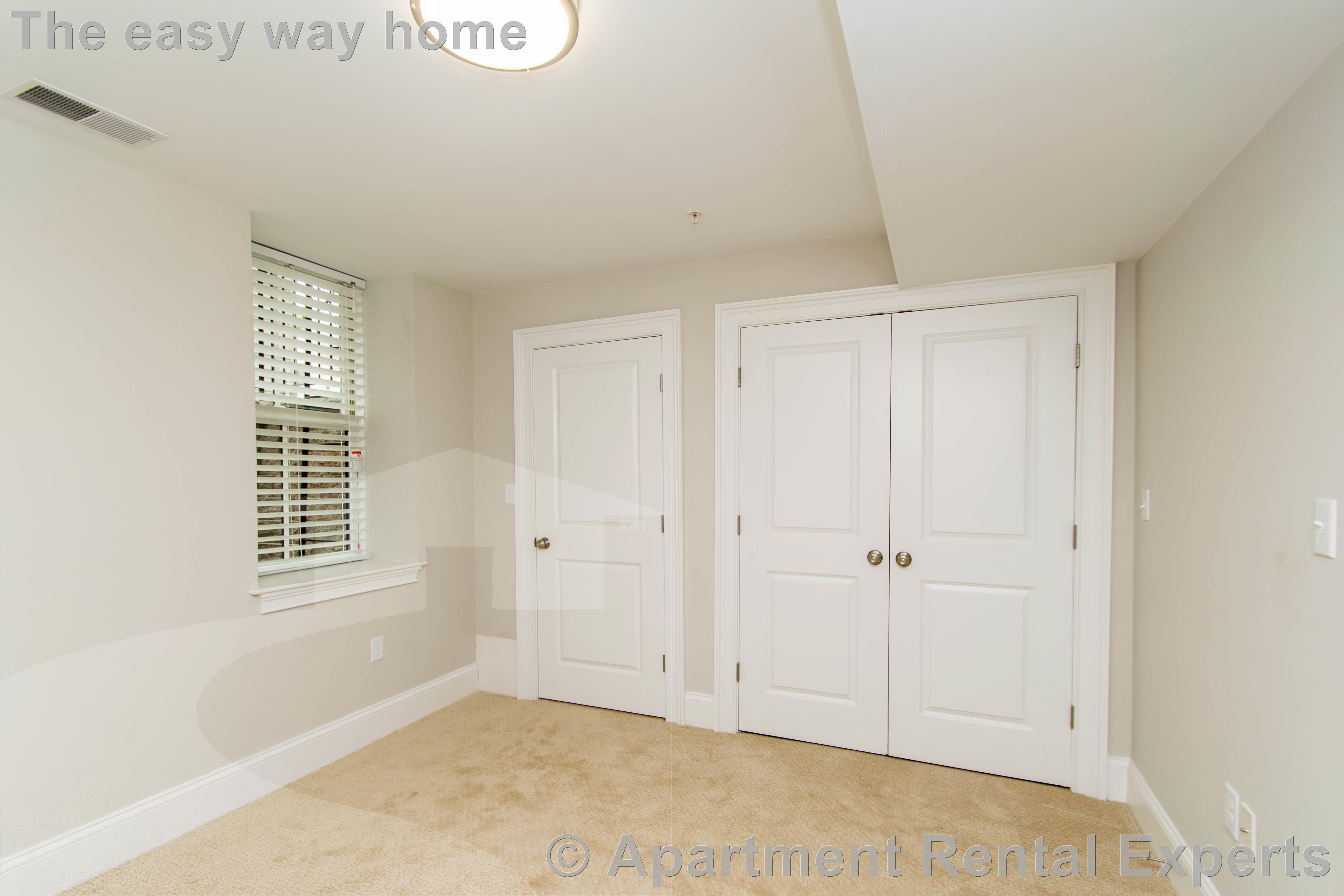 4 bed, 2 bath apartment for rent at 126 Columbia St Unit 1, Central Square — photo 11 of 15