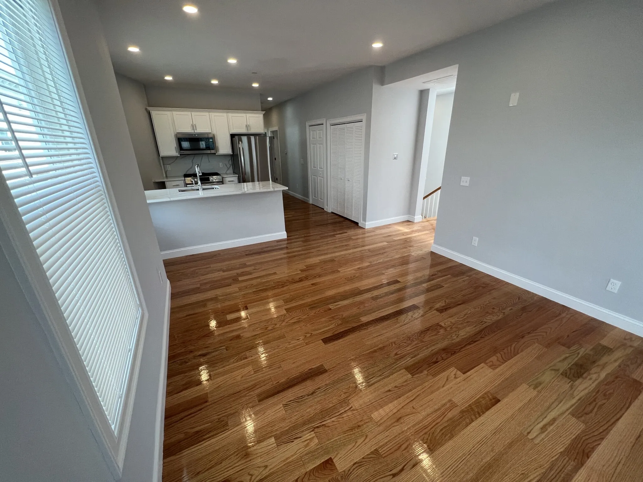 4 bed, 2 bath apartment for rent at 126 Cross St Unit 3, East Somerville — photo 12 of 32