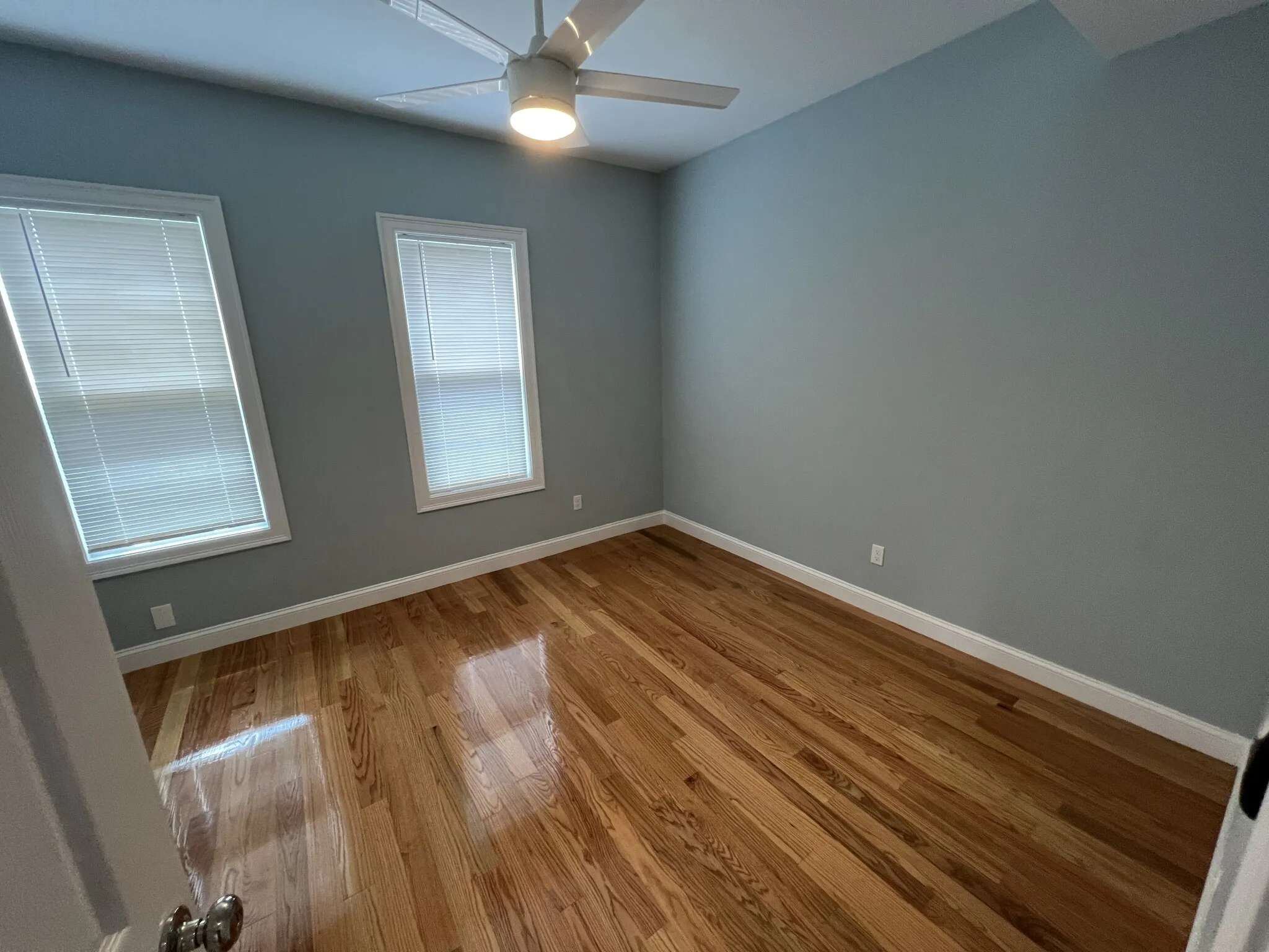 4 bed, 2 bath apartment for rent at 126 Cross St Unit 3, East Somerville — photo 21 of 32