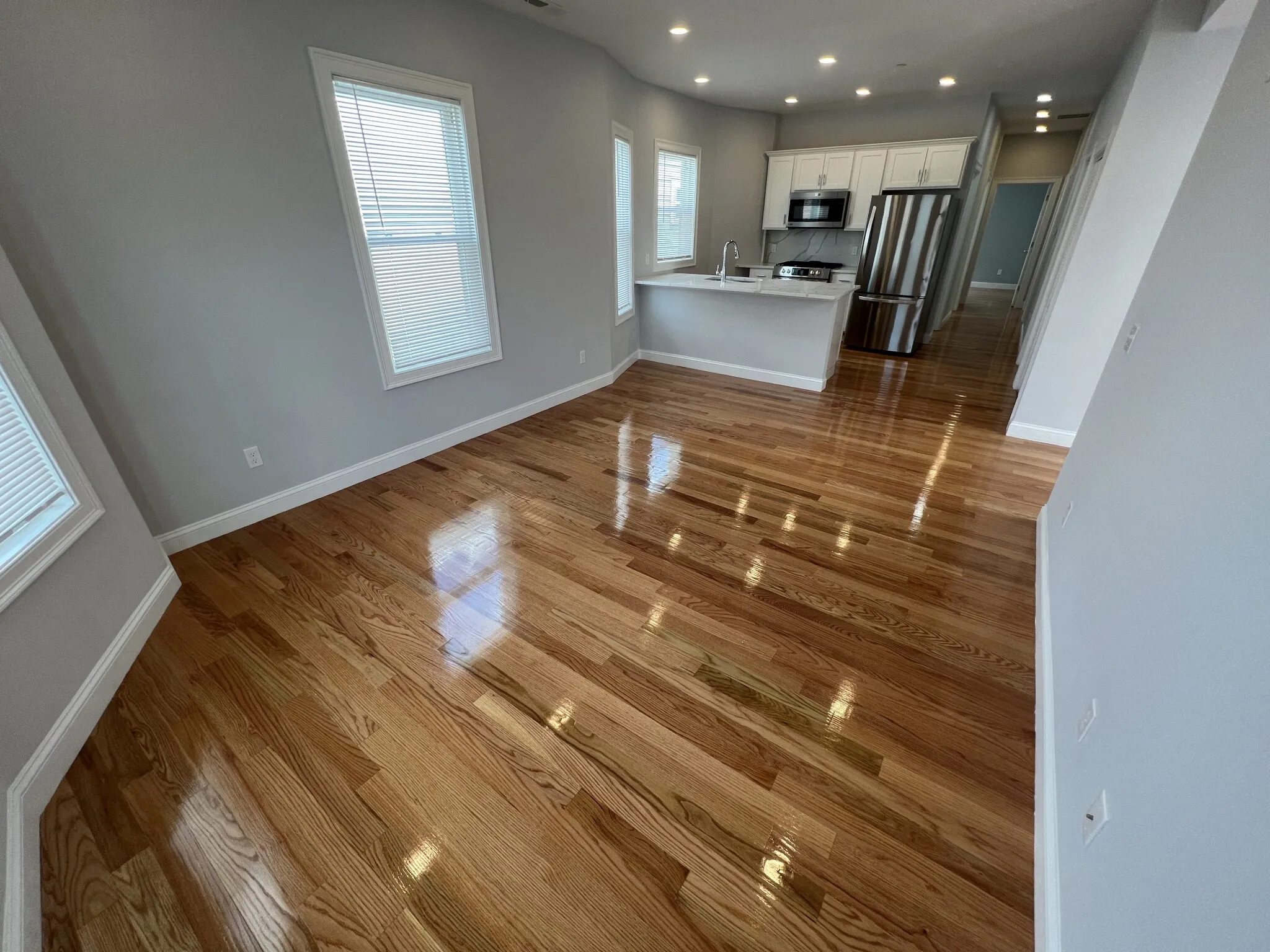 4 bed, 2 bath apartment for rent at 126 Cross St Unit 3, East Somerville — photo 11 of 32