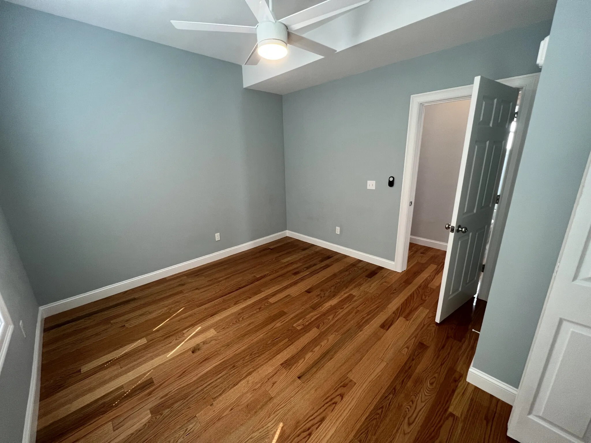 4 bed, 2 bath apartment for rent at 126 Cross St Unit 3, East Somerville — photo 24 of 32