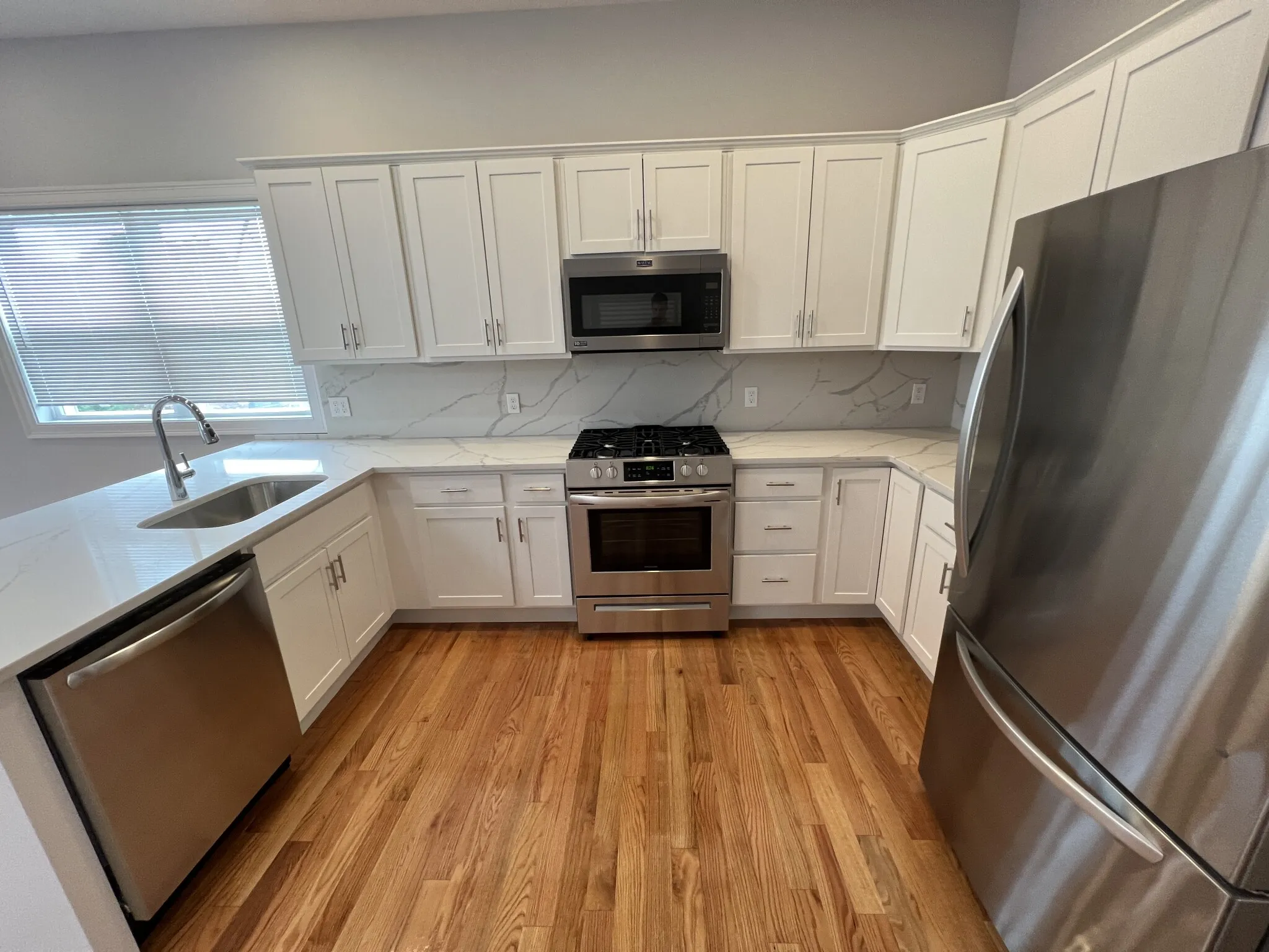 4 bed, 2 bath apartment for rent at 126 Cross St Unit 6, East Somerville — photo 7 of 25
