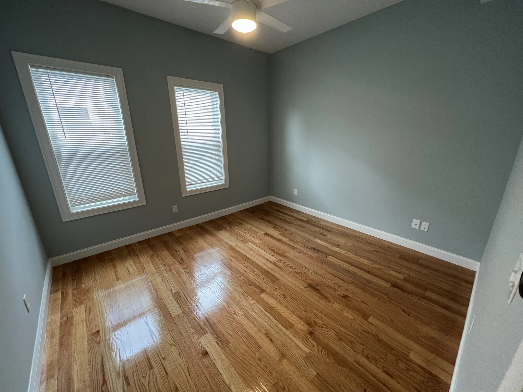 4 bed, 2 bath apartment for rent at 126 Cross St Unit 6, East Somerville — photo 15 of 25