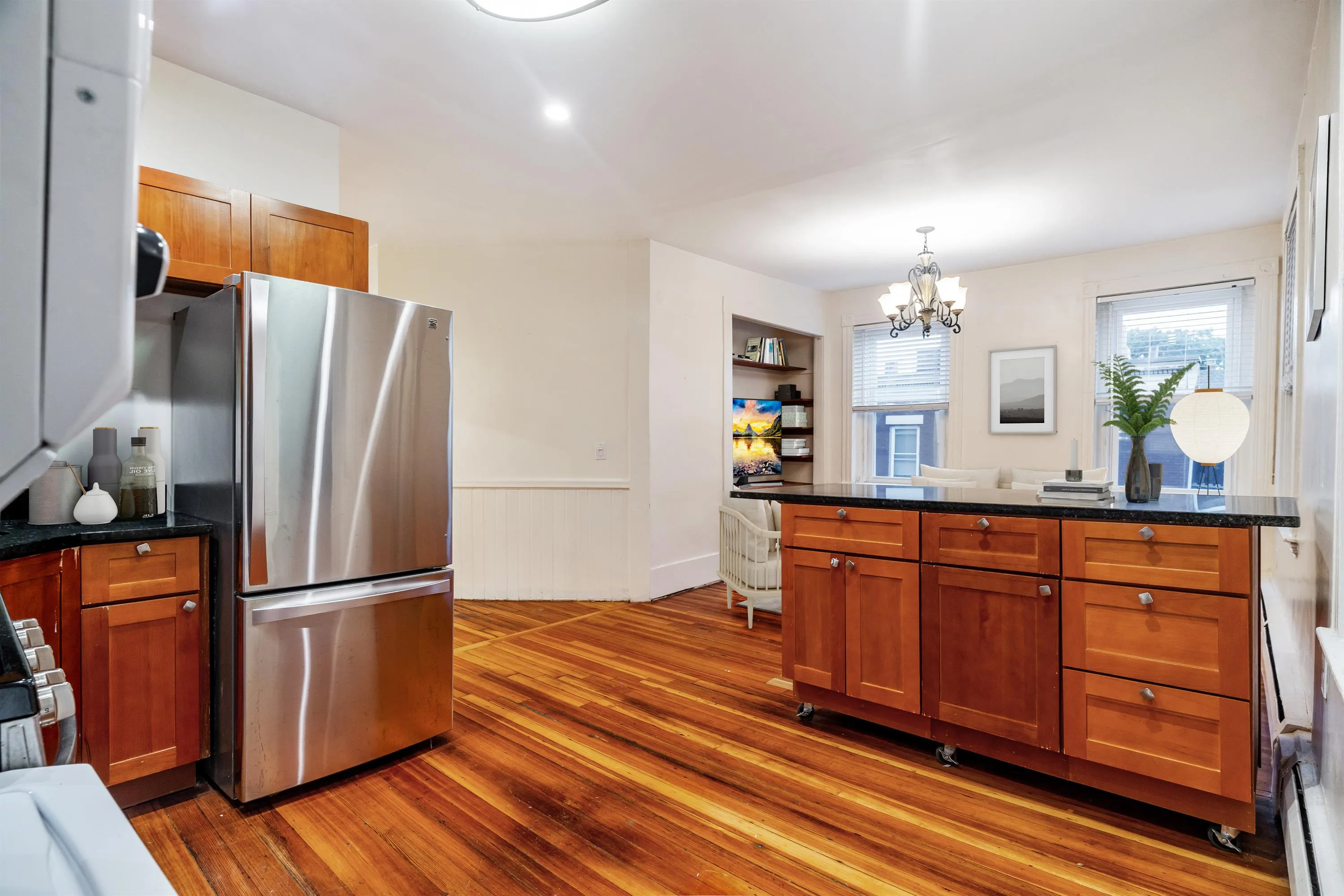 5 bed, 2 bath apartment for rent at 126 Day St Unit 1, Jamaica Plain