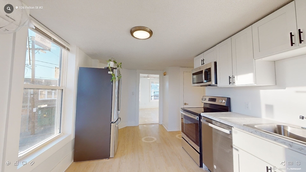 1 bed, 1 bath apartment for rent at 126 Felton St Unit 2, Waltham — photo 5 of 9