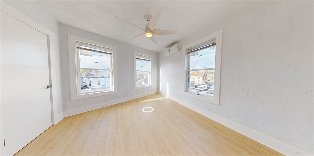 1 bed, 1 bath apartment for rent at 126 Felton St Unit 3, Waltham — photo 5 of 14