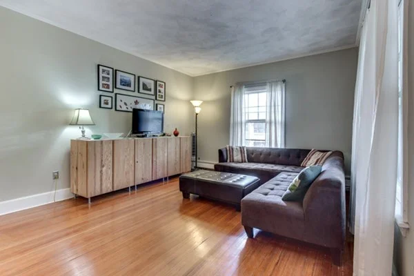 2 bed, 1 bath apartment for rent at 126 Kilsyth Rd Unit 4, Brighton — photo 8 of 18