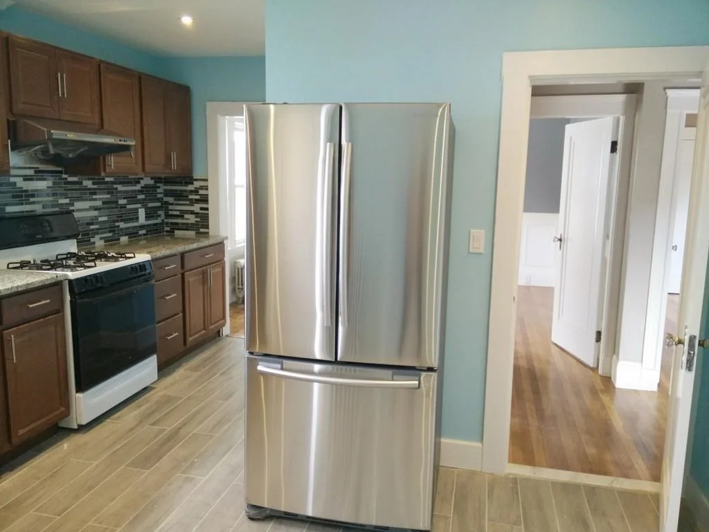 2 bed, 1 bath apartment for rent at 126 Lake St Unit 2, East Arlington