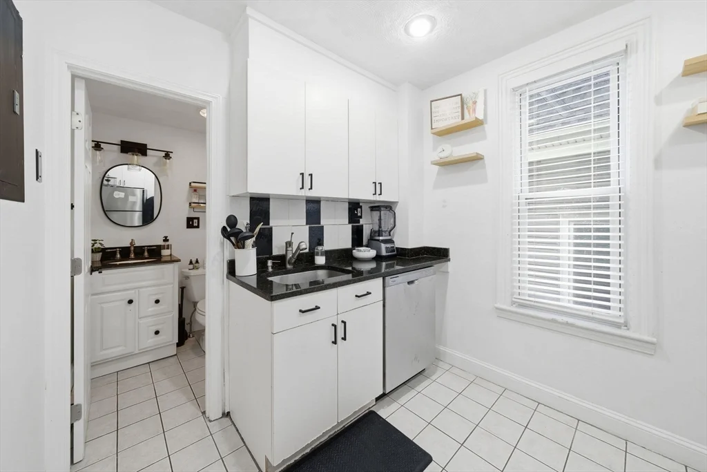 1 bed, 1 bath apartment for rent at 126 Lexington St Unit 2, East Boston — photo 18 of 21
