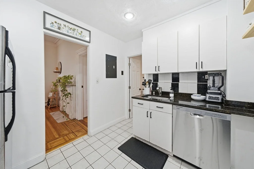 1 bed, 1 bath apartment for rent at 126 Lexington St Unit 2, East Boston — photo 15 of 21