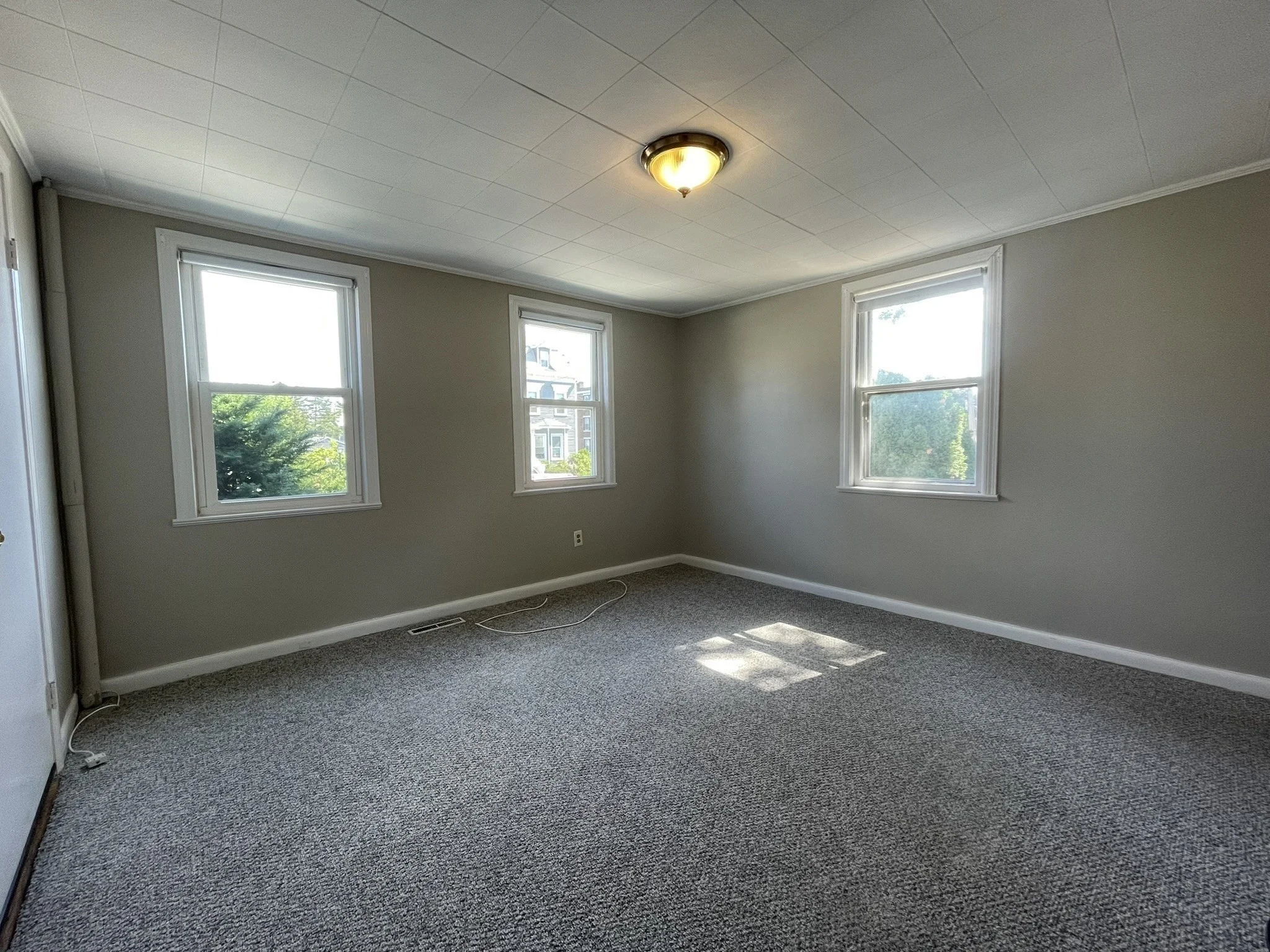 1 bed, 1 bath apartment for rent at 126 Lowell St Unit F, Peabody — photo 12 of 18