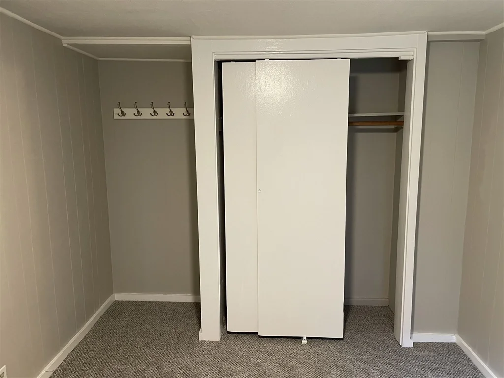1 bed, 1 bath apartment for rent at 126 Lowell St Unit R, Peabody — photo 5 of 16