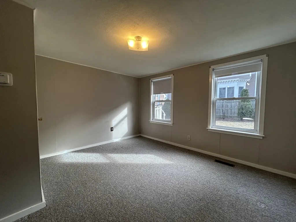 1 bed, 1 bath apartment for rent at 126 Lowell St Unit UR, Peabody — photo 7 of 11