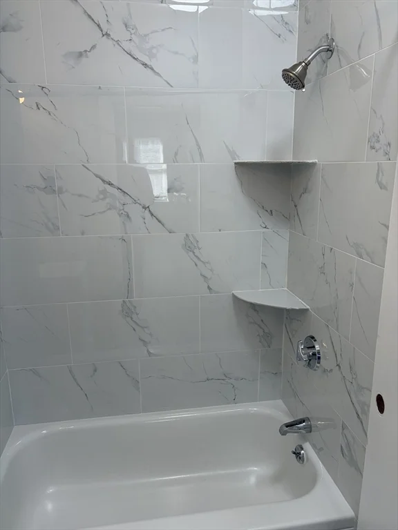 1 bed, 1 bath apartment for rent at 126 Main St Unit 2, Quincy — photo 9 of 14