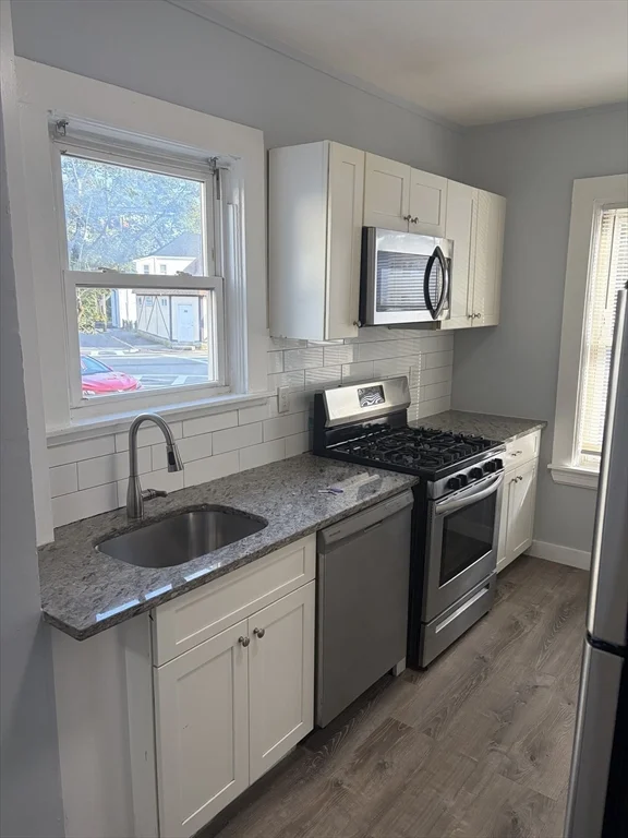 1 bed, 1 bath apartment for rent at 126 Main St Unit 2, Quincy