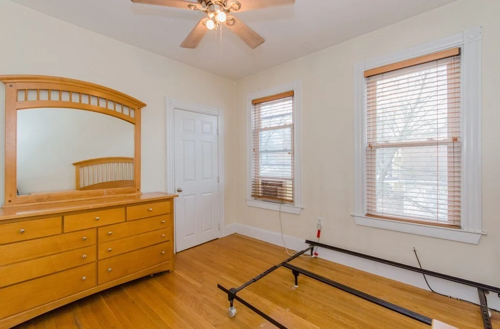 2 bed, 1 bath apartment for rent at 126 Minden St Unit 3, Jamaica Plain — photo 7 of 12