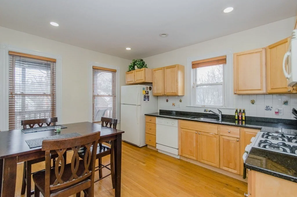 2 bed, 1 bath apartment for rent at 126 Minden St Unit 3, Jamaica Plain — photo 1 of 12