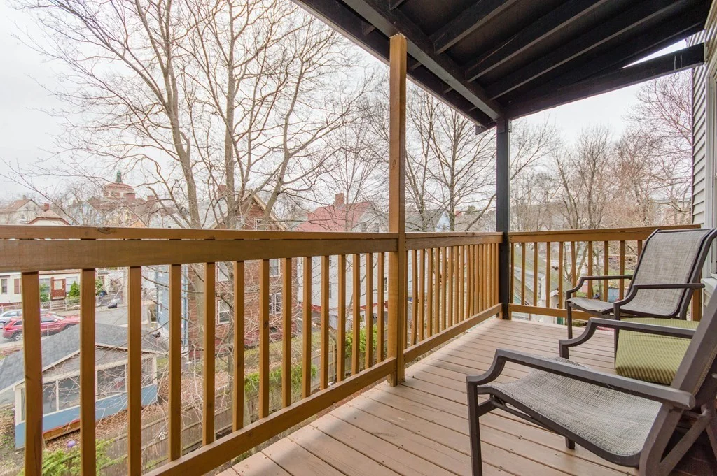 2 bed, 1 bath apartment for rent at 126 Minden St Unit 3, Jamaica Plain — photo 9 of 12