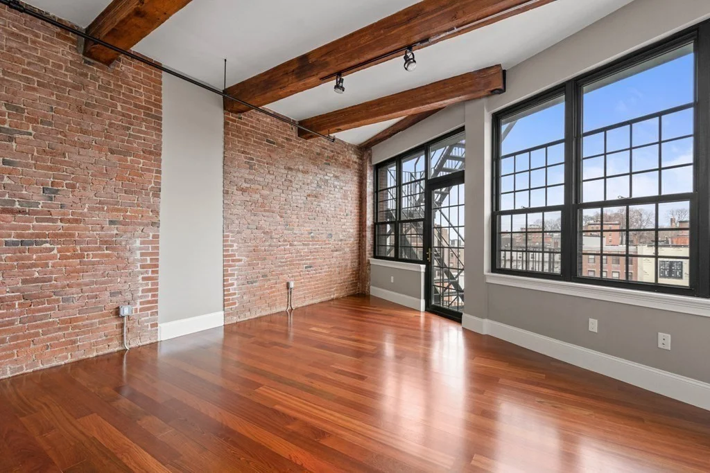 2 bed, 2 bath apartment for rent at 126 N Washington Unit 4, North End — photo 6 of 12