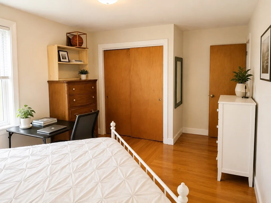 3 bed, 1 bath apartment for rent at 126 Palfrey Unit 126, Watertown — photo 7 of 9