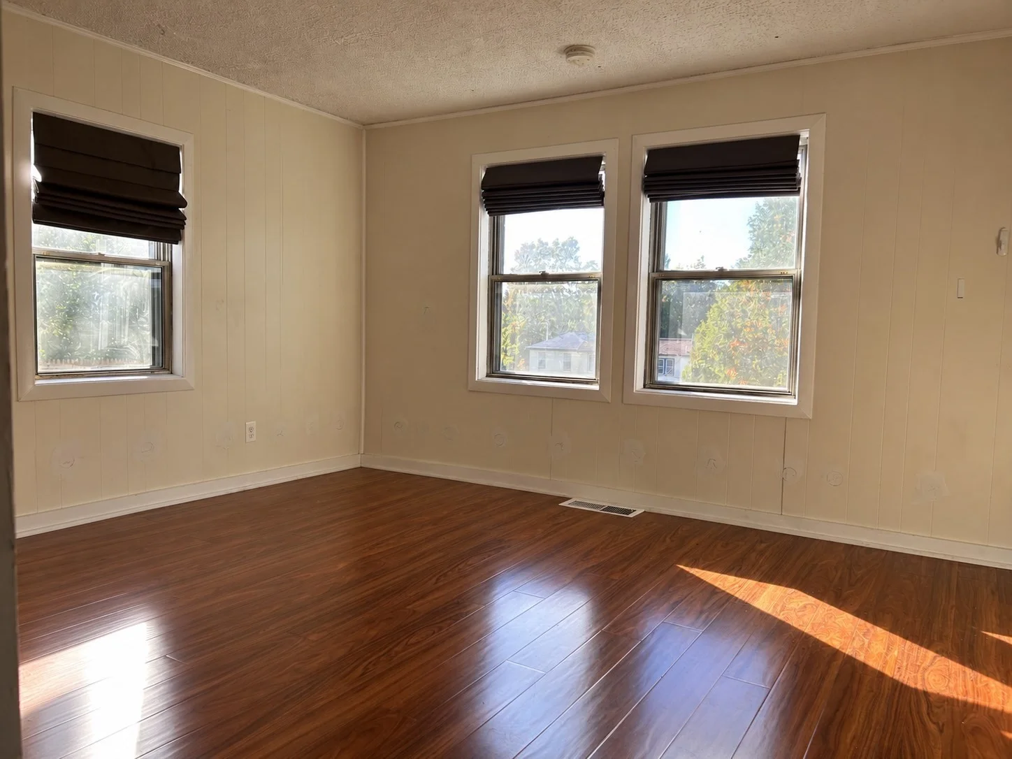 4 bed, 2 bath apartment for rent at 126 Pine Hill Cir, Waltham — photo 6 of 28
