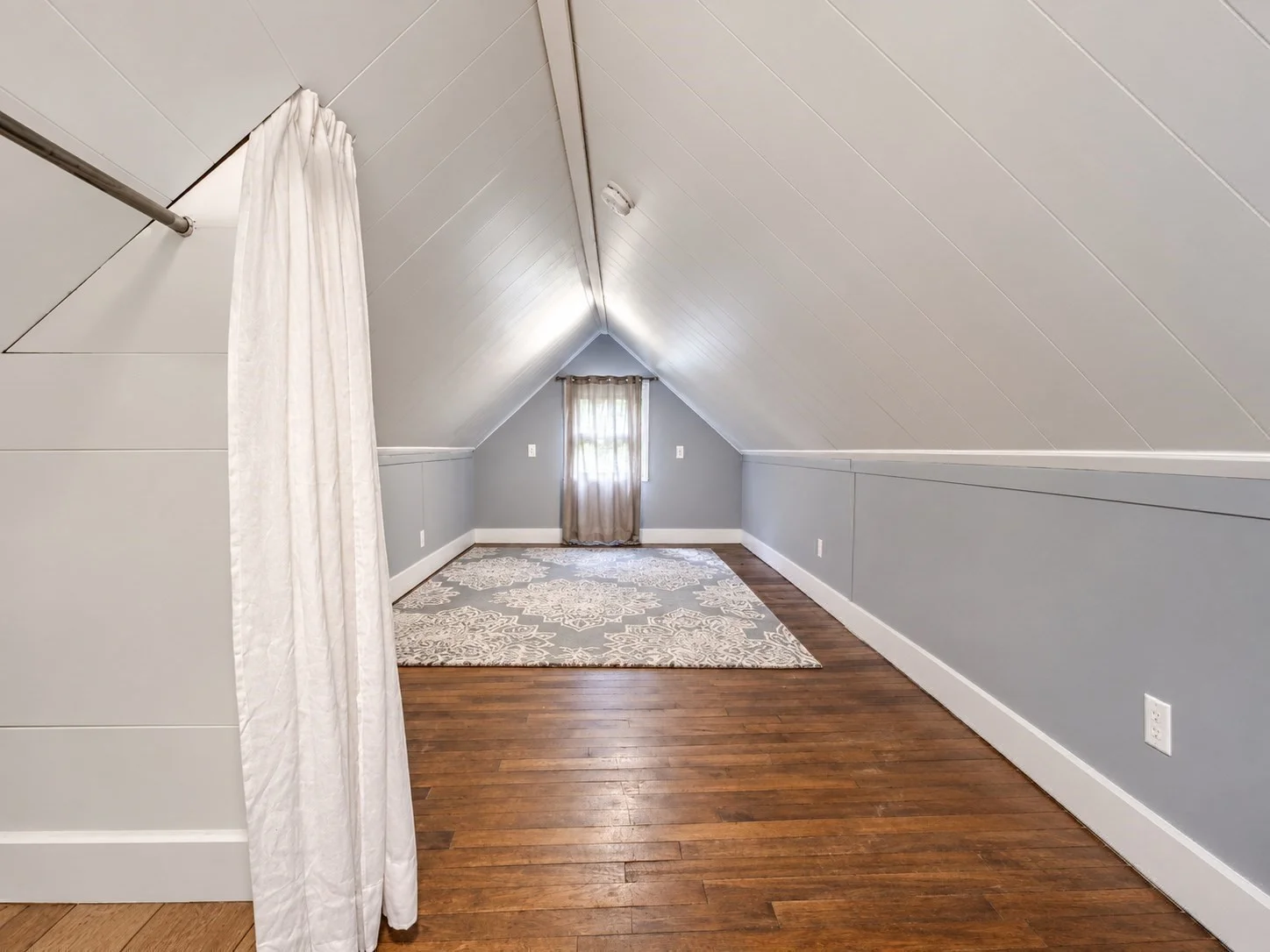 4 bed, 2 bath apartment for rent at 126 Pine Hill Cir, Waltham — photo 14 of 28