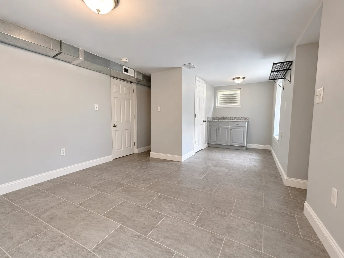 4 bed, 2 bath apartment for rent at 126 Pine Hill Cir, Waltham — photo 17 of 28