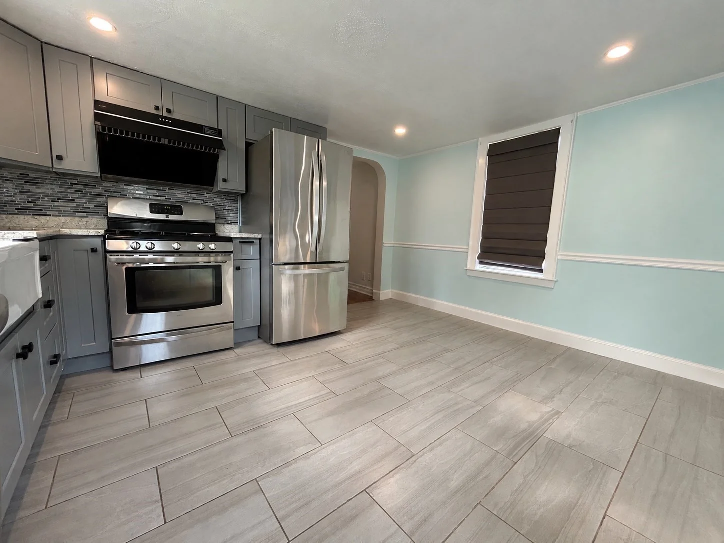 4 bed, 2 bath apartment for rent at 126 Pine Hill Cir, Waltham