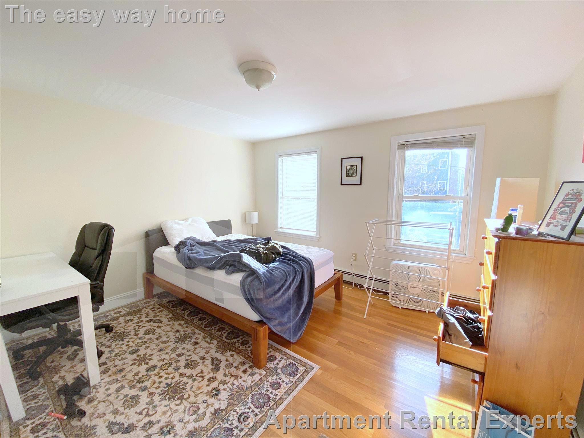 2 bed, 2 bath apartment for rent at 126 Pine St Unit 2, Central Square — photo 3 of 20
