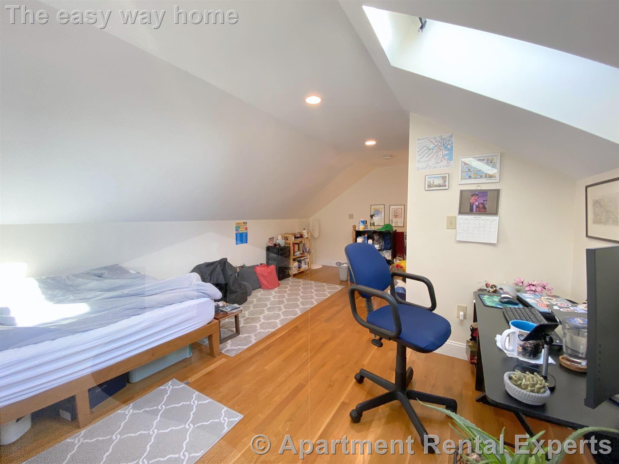 2 bed, 2 bath apartment for rent at 126 Pine St Unit 2, Central Square — photo 9 of 20