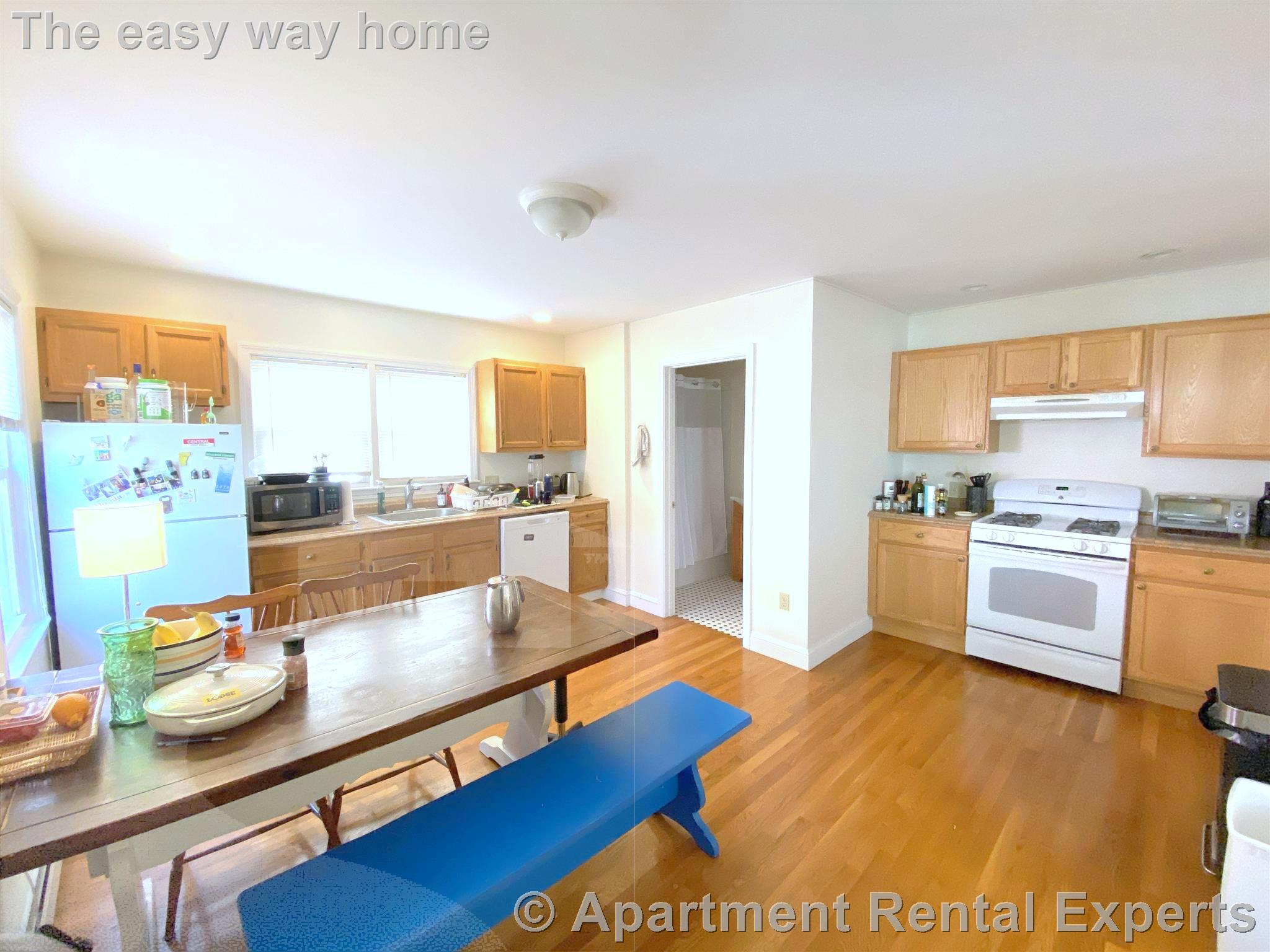 2 bed, 2 bath apartment for rent at 126 Pine St Unit 2, Central Square — photo 13 of 20
