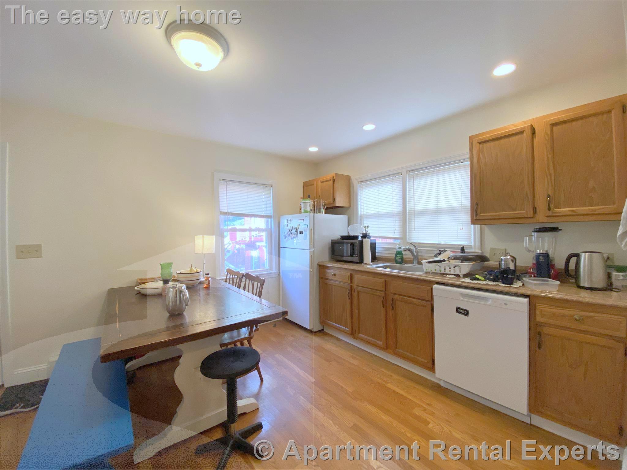 2 bed, 2 bath apartment for rent at 126 Pine St Unit 2, Central Square — photo 15 of 20