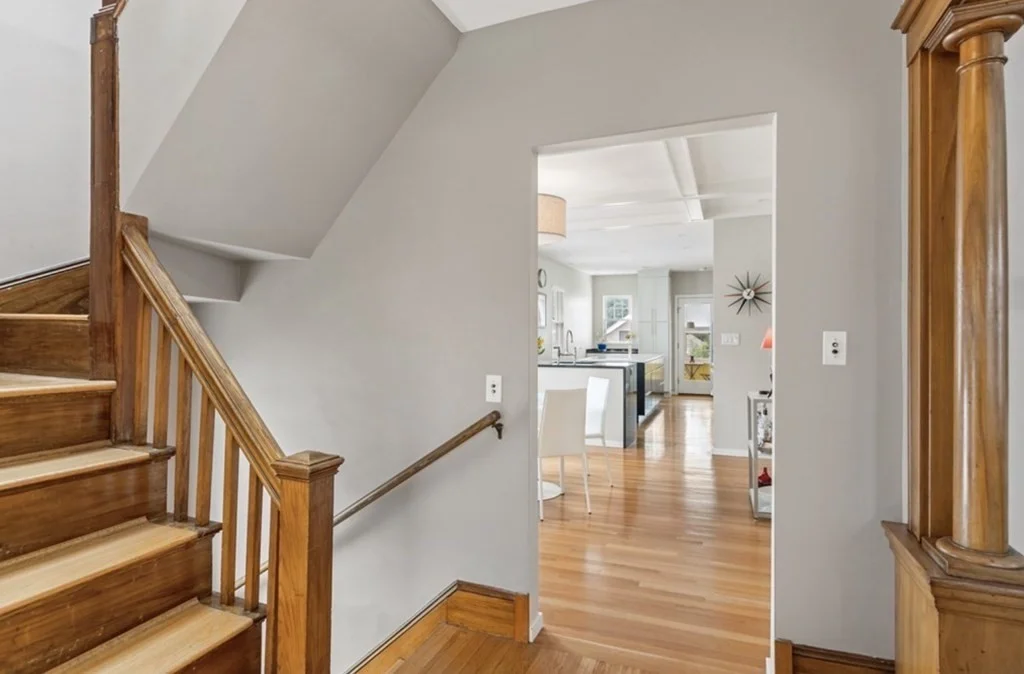 4 bed, 2 bath apartment for rent at 126 Redlands Rd Unit 2, West Roxbury — photo 13 of 24