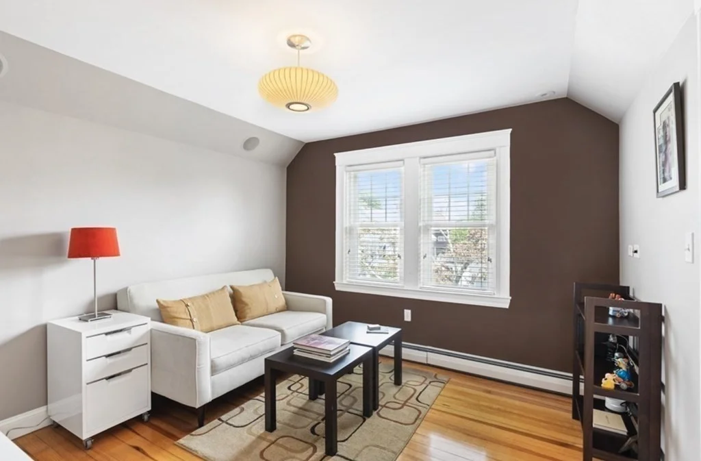 4 bed, 2 bath apartment for rent at 126 Redlands Rd Unit 2, West Roxbury — photo 15 of 24