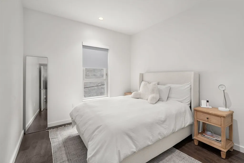 2 bed, 1 bath apartment for rent at 126 Salem Unit 3, North End — photo 6 of 18