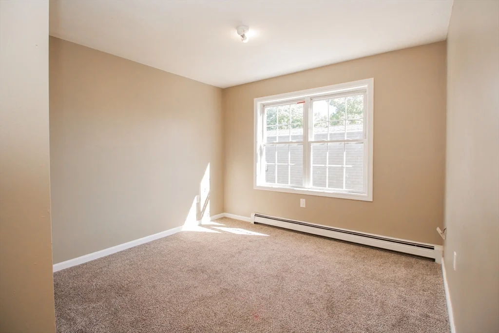 3 bed, 2 bath apartment for rent at 126 Sears Island Dr, Worcester — photo 25 of 42
