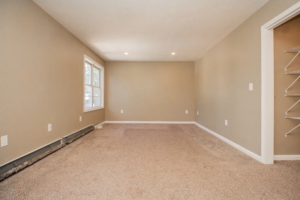 3 bed, 2 bath apartment for rent at 126 Sears Island Dr, Worcester — photo 23 of 42