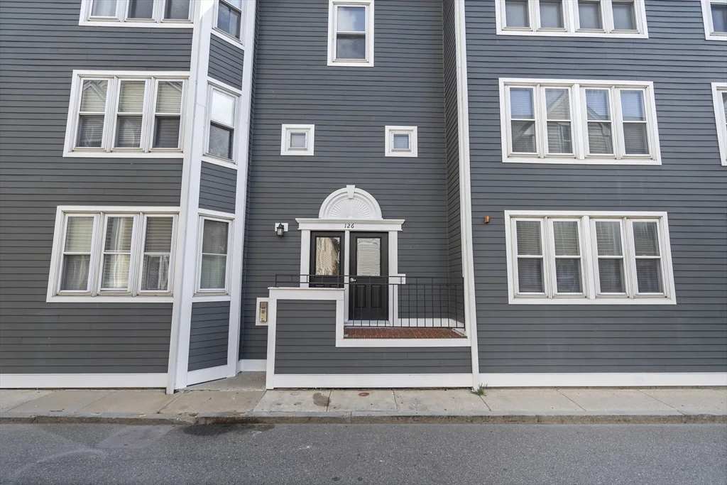 2 bed, 1 bath apartment for rent at 126 Tudor Unit C, South Boston — photo 18 of 19