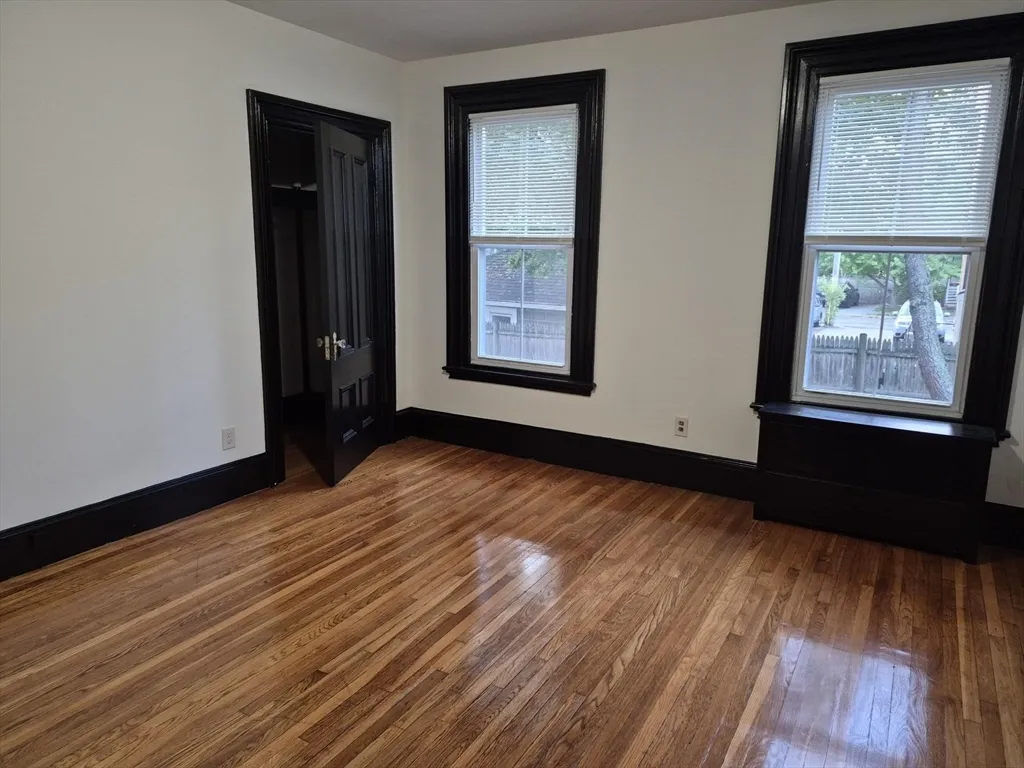 2 bed, 1 bath apartment for rent at 126 W Wyoming Unit 1, Melrose — photo 7 of 9