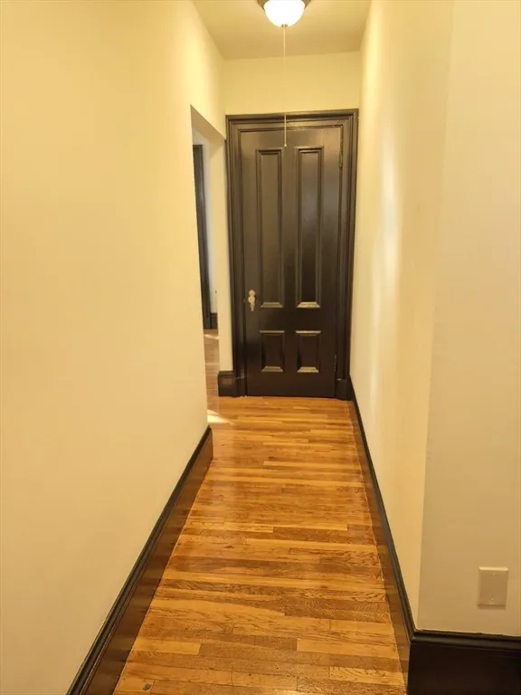 2 bed, 1 bath apartment for rent at 126 W Wyoming Unit 4, Melrose — photo 11 of 12