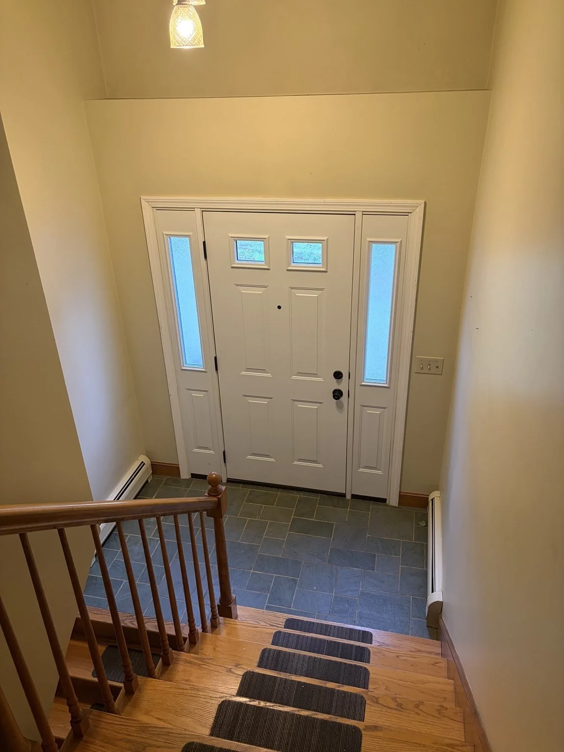 4 bed, 3 bath apartment for rent at 126 Waltham St, Maynard — photo 2 of 15